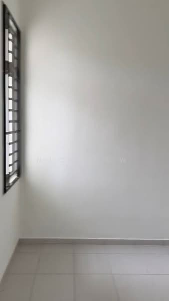 Rumah Teres 2.5-Tingkat untuk Disewa di Taman Scientex Utama (Senai) - Nick Low - Interior - PropertyGuru.com.my