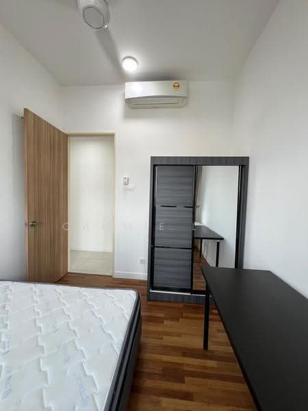 Kediaman Servis untuk Disewa di Avara - Cammie Loh - Bedroom - PropertyGuru.com.my