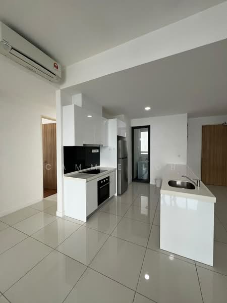 Kediaman Servis untuk Disewa di Avara - Cammie Loh - Kitchen - PropertyGuru.com.my