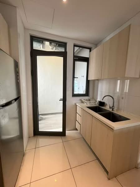 Condominium for Rent at Vivo Residential Suites - Cammie Loh - Kitchen - PropertyGuru.com.my
