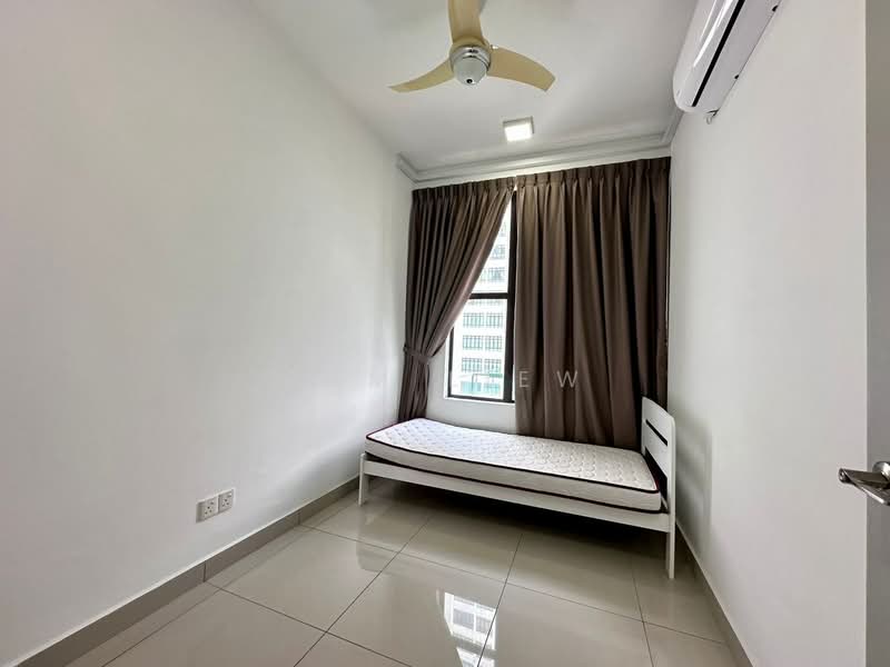 Apartment for Rent at Austin Regency (Pangsapuri Austin Perdana) - Sam Liew - Bedroom - PropertyGuru.com.my
