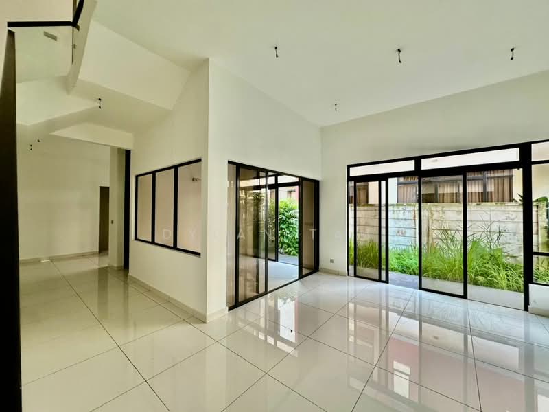 Cluster House for Sale in Horizon Hills (Iskandar Puteri (Nusajaya)) - Dylan Tan - Living Room - PropertyGuru.com.my