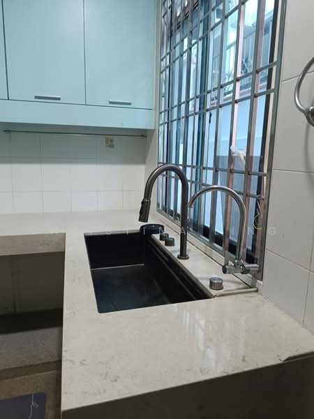 Rumah Berkembar untuk Dijual di Taman Impian Emas (Skudai) - Christina Ling - Kitchen - PropertyGuru.com.my