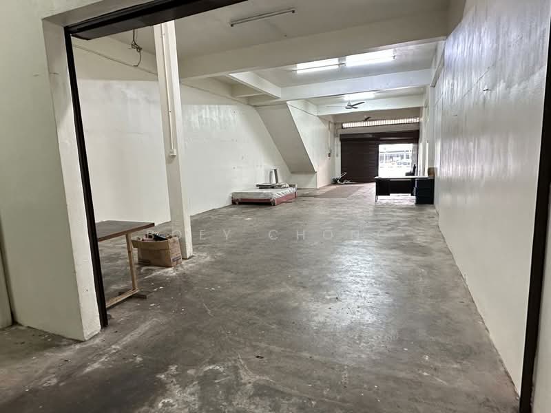 Kedai untuk Disewa di Kampung Baru Simpang (Simpang) - Boey Chong - Interior - PropertyGuru.com.my