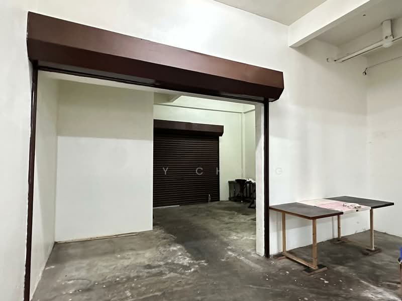 Kedai untuk Disewa di Kampung Baru Simpang (Simpang) - Boey Chong - Interior - PropertyGuru.com.my