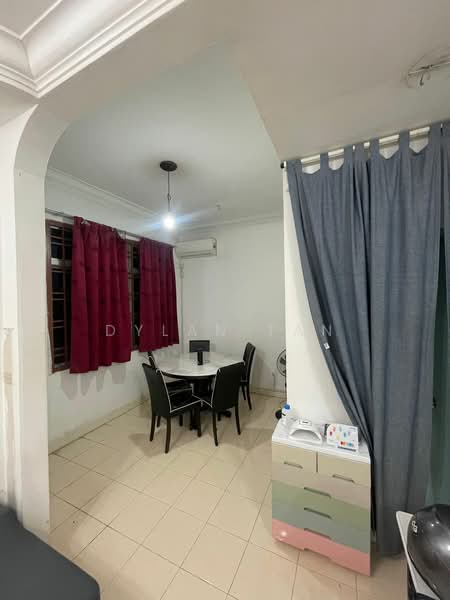 Rumah Bandar untuk Dijual di Johor Bahru (Johor) - Dylan Tan - Dining Room - PropertyGuru.com.my