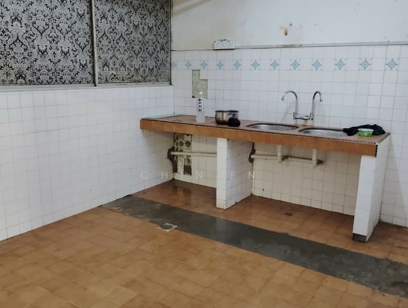 Flat for Sale at Rumah Pangsa Batu Berendam - CHIN FN - Kitchen - PropertyGuru.com.my