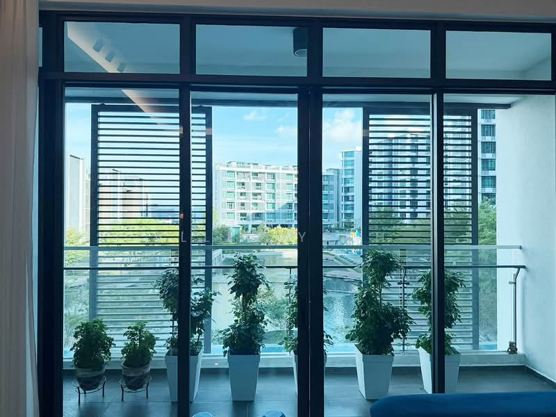 Kondominium untuk Dijual di The Light Collection III - Allen Yeoh - Balcony - PropertyGuru.com.my