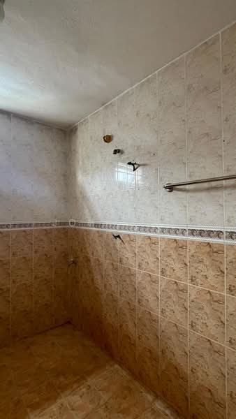 Rumah Teres 2-Tingkat untuk Disewa di Bandar Bukit Tinggi (Klang) - John Tee - Bathroom - PropertyGuru.com.my