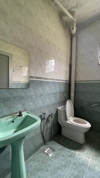 Rumah Teres 2-Tingkat untuk Disewa di Bandar Bukit Tinggi (Klang) - John Tee - Bathroom - PropertyGuru.com.my