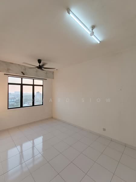 Kediaman Servis untuk Disewa di Jentayu Residensi @ Tampoi - Edward Siow - Interior - PropertyGuru.com.my