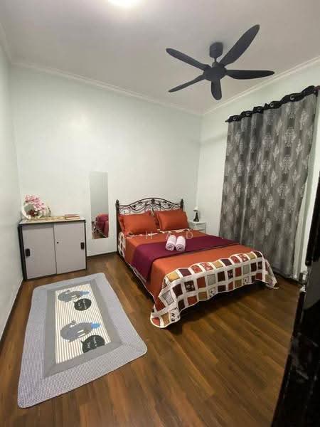 Semi-Detached House for Sale in Taman Bukit Dahlia (Pasir Gudang) - Arshad . - Bedroom - PropertyGuru.com.my