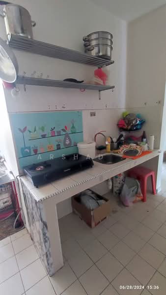 Pangsapuri untuk Dijual di Vista Seri Alam - Arshad . - Kitchen - PropertyGuru.com.my