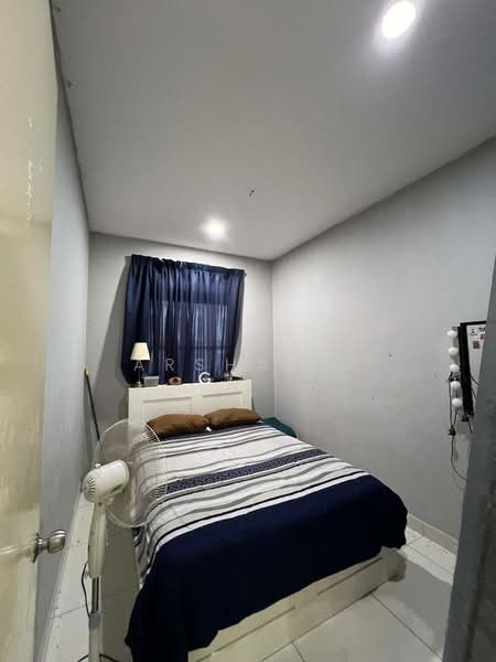 2-storey Terraced House for Sale in Taman Ekoflora (Johor Bahru) - Arshad . - Bedroom - PropertyGuru.com.my