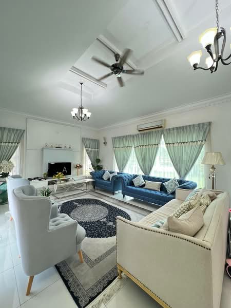 Bungalow House untuk Dijual di Johor Bahru (Johor) - Arshad . - Living Room - PropertyGuru.com.my