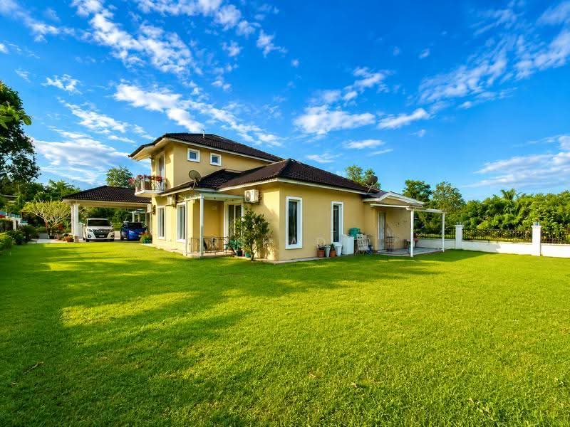 Bungalow House untuk Dijual di Johor Bahru (Johor) - Arshad . - Garden - PropertyGuru.com.my