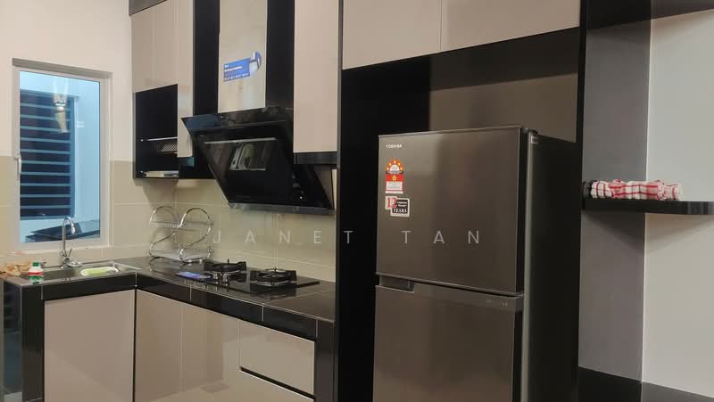 2-storey Terraced House for Sale in Taman Teluk Tropicana (Masai) - Janet Tan - Kitchen - PropertyGuru.com.my