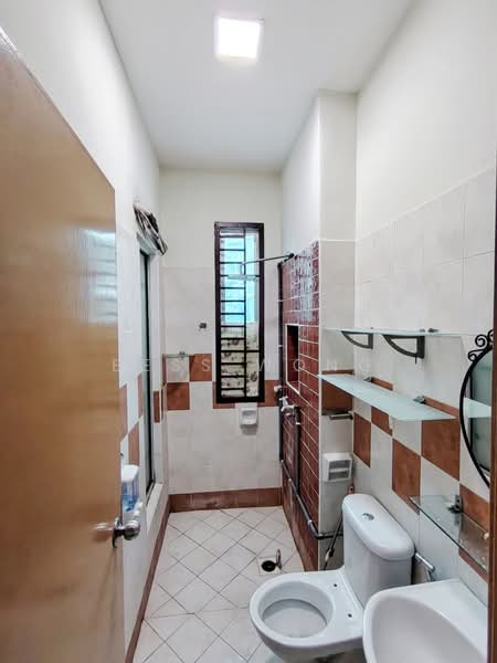 Rumah Teres 2-Tingkat untuk Disewa di Taman Mount Austin (Tebrau) - Bess Wong - PropertyGuru.com.my