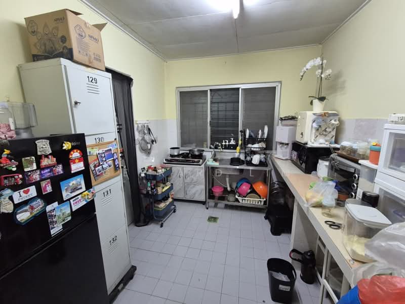 2-storey Terraced House for Sale in Usj 6 (Subang Jaya) - Gerrard Lim - Kitchen - PropertyGuru.com.my