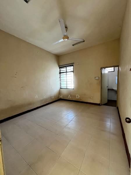 Rumah Teres 2-Tingkat untuk Dijual di Setia Tropika (Johor Bahru) - Arshad . - Interior - PropertyGuru.com.my