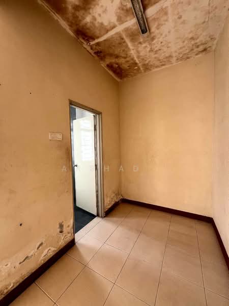 Rumah Teres 2-Tingkat untuk Dijual di Setia Tropika (Johor Bahru) - Arshad . - Interior - PropertyGuru.com.my