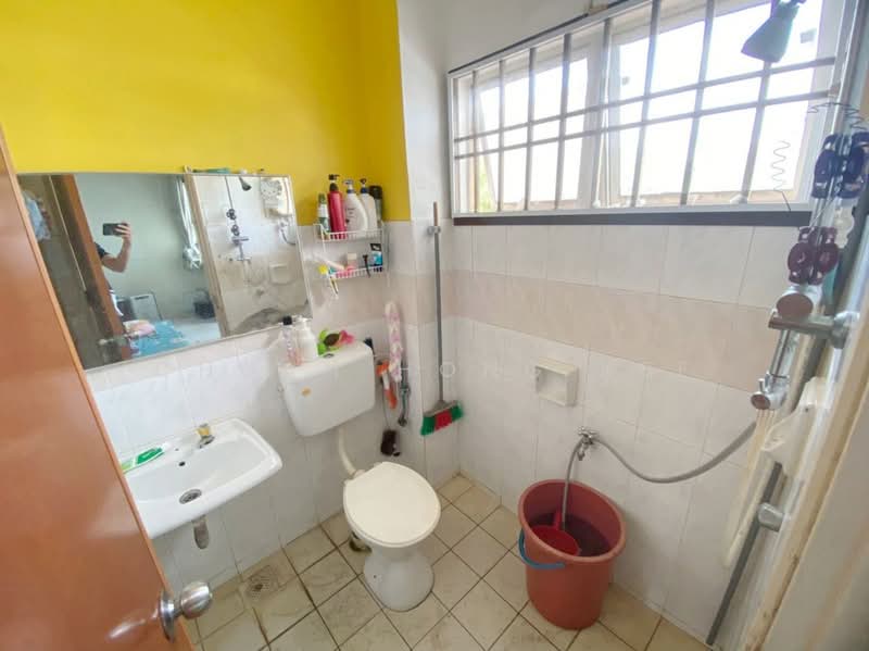 2-storey Terraced House for Sale in Johor Bahru (Johor) - Chuan Hong Kee - Bathroom - PropertyGuru.com.my