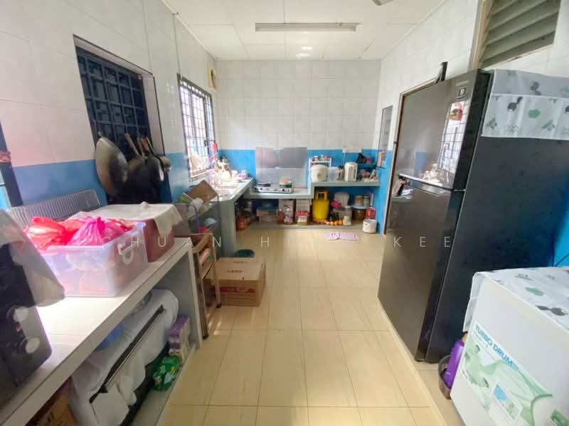 2-storey Terraced House for Sale in Johor Bahru (Johor) - Chuan Hong Kee - Kitchen - PropertyGuru.com.my