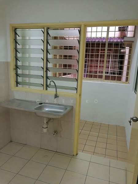 Pangsapuri untuk Dijual di Mesra Villa - Casey Ko - Kitchen - PropertyGuru.com.my