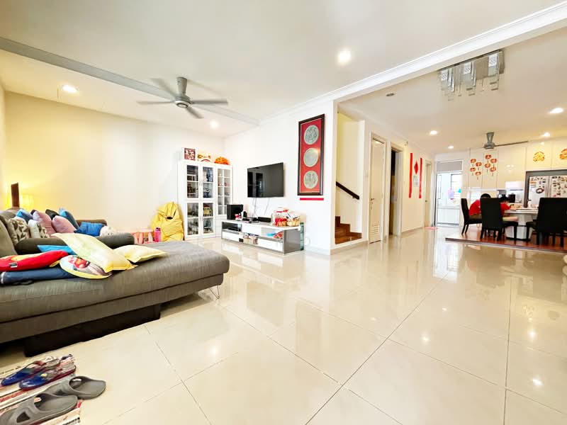 Rumah Teres 2-Tingkat untuk Dijual di Putra Heights (Subang Jaya) - Gerrard Lim - Living Room - PropertyGuru.com.my