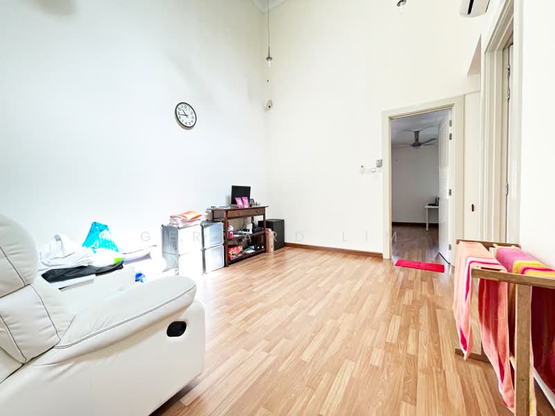 Rumah Teres 2-Tingkat untuk Dijual di Putra Heights (Subang Jaya) - Gerrard Lim - Living Room - PropertyGuru.com.my