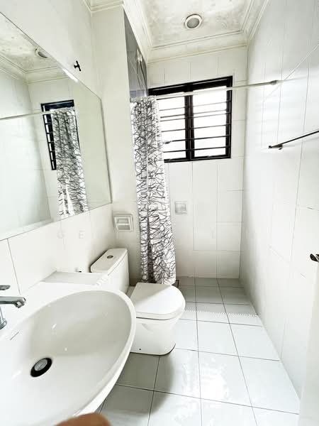 Rumah Teres 2-Tingkat untuk Dijual di Putra Heights (Subang Jaya) - Gerrard Lim - Bathroom - PropertyGuru.com.my