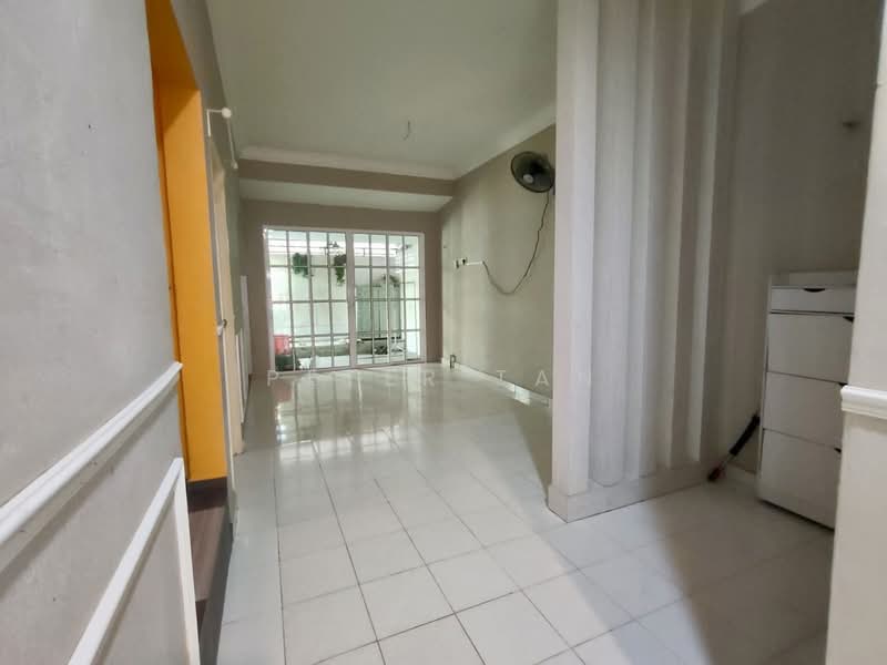 1.5-storey Terraced House for Sale in Taman Pelangi Semenyih (Semenyih) - Peter Tan - Interior - PropertyGuru.com.my