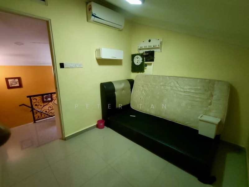 1.5-storey Terraced House for Sale in Taman Pelangi Semenyih (Semenyih) - Peter Tan - Interior - PropertyGuru.com.my