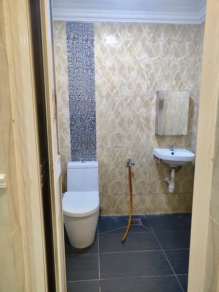 1.5-storey Terraced House for Sale in Taman Pelangi Semenyih (Semenyih) - Peter Tan - Bathroom - PropertyGuru.com.my