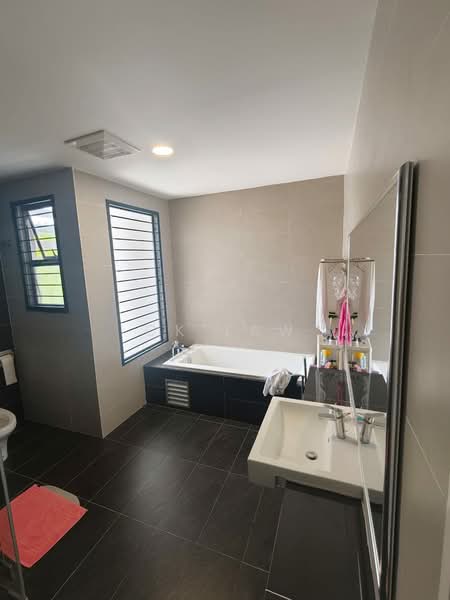 Banglo Lot Kosong untuk Dijual di Setia Ecohill (Semenyih) - CK Law - Bathroom - PropertyGuru.com.my