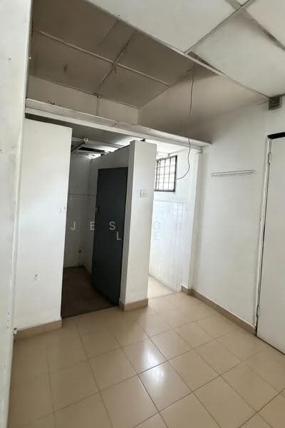Kedai / Pejabat untuk Disewa di Taman Daya (Johor Bahru) - Jesmond Lee - Interior - PropertyGuru.com.my