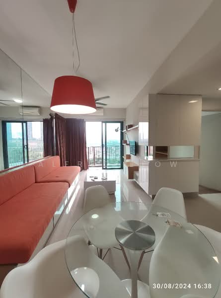 Kediaman Servis untuk Dijual di DEX Suites 1.0 (Tower A) @ Kiara East - Alfred Leow - Living Room - PropertyGuru.com.my