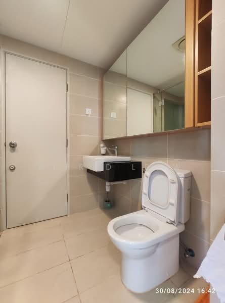 Kediaman Servis untuk Dijual di DEX Suites 1.0 (Tower A) @ Kiara East - Alfred Leow - Bathroom - PropertyGuru.com.my