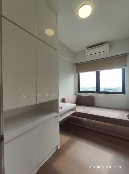 Kediaman Servis untuk Dijual di DEX Suites 1.0 (Tower A) @ Kiara East - Alfred Leow - Bedroom - PropertyGuru.com.my