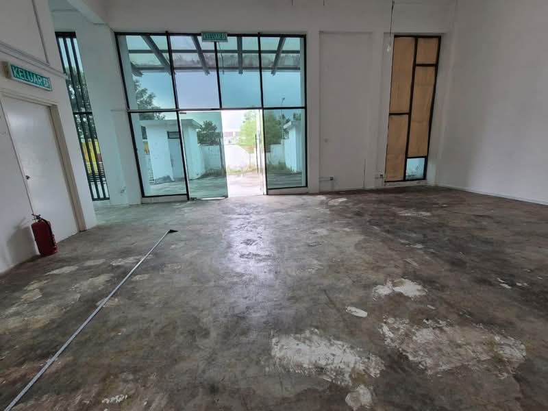 Cluster Factory for Sale in Johor Bahru (Johor) - Yip . - Entrance - PropertyGuru.com.my