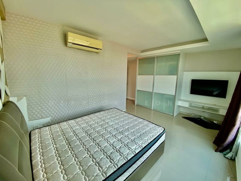 Condominium for Rent at The Zest @ Kinrara 9 - Derrick Yeong - Bedroom - PropertyGuru.com.my