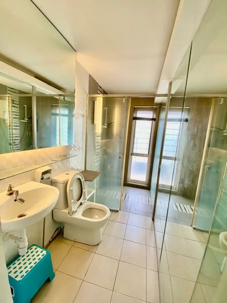 Condominium for Rent at The Zest @ Kinrara 9 - Derrick Yeong - Bathroom - PropertyGuru.com.my