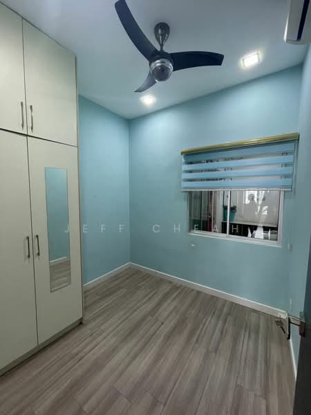 Service Residence for Sale at OUG Parklane - Jeff Cheah - Bedroom - PropertyGuru.com.my