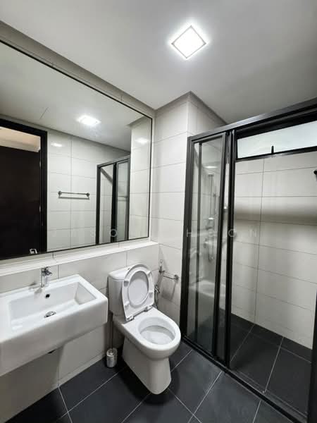 Service Residence for Rent at The Tamarind - Jason Phoon - Bathroom - PropertyGuru.com.my