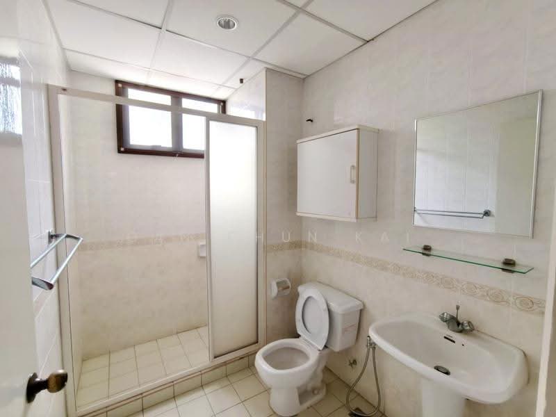 Condominium for Rent at Sri Pangkor Condominium - Gan Chun Kai - Bathroom - PropertyGuru.com.my