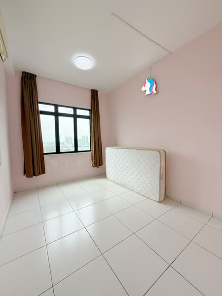 Kediaman Servis untuk Dijual di Sky View - Nikko Soh - Bedroom - PropertyGuru.com.my
