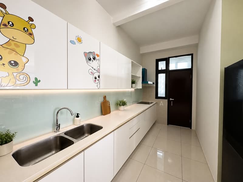 Kediaman Servis untuk Disewa di 8Scape Residence @ Sutera - Vincent Lai - Kitchen - PropertyGuru.com.my