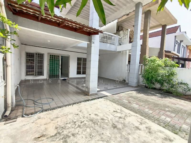 2-storey Terraced House for Sale in Kota Damansara (Selangor) - NoraFizah Gapar - Exterior - PropertyGuru.com.my