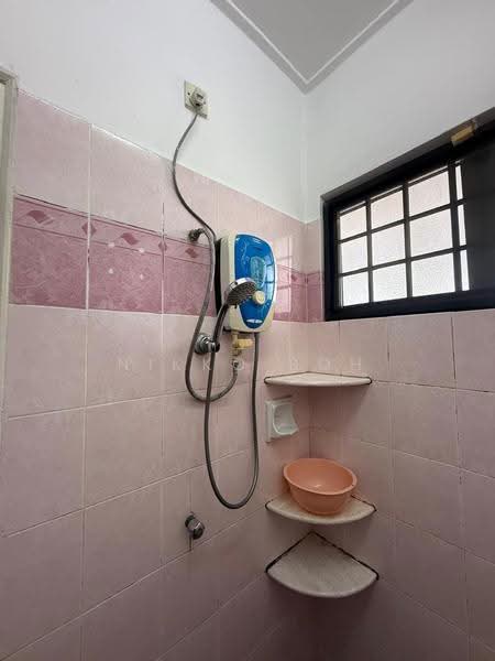 Rumah Teres 2-Tingkat untuk Disewa di Bukit Indah (Iskandar Puteri (Nusajaya)) - Nikko Soh - Bathroom - PropertyGuru.com.my
