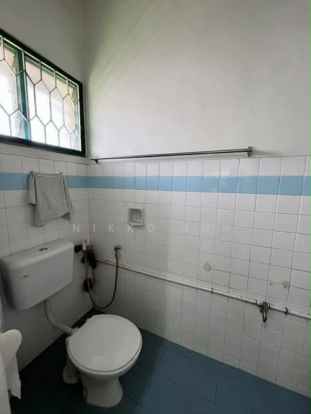 Rumah Berkembar untuk Dijual di Taman Sentosa (Johor Bahru) - Nikko Soh - Bathroom - PropertyGuru.com.my